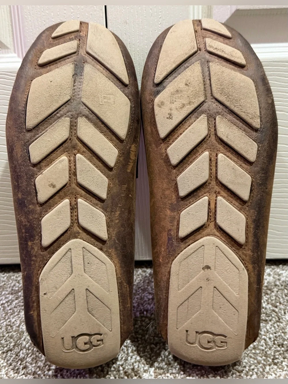 Treadlites by UGGS Loafers Driving Moccasins Brown Full-Grain Leather Men 9.5